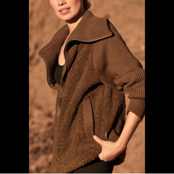 Varley Ardley Zip Through Knit Jacket - Picture 5 of 12